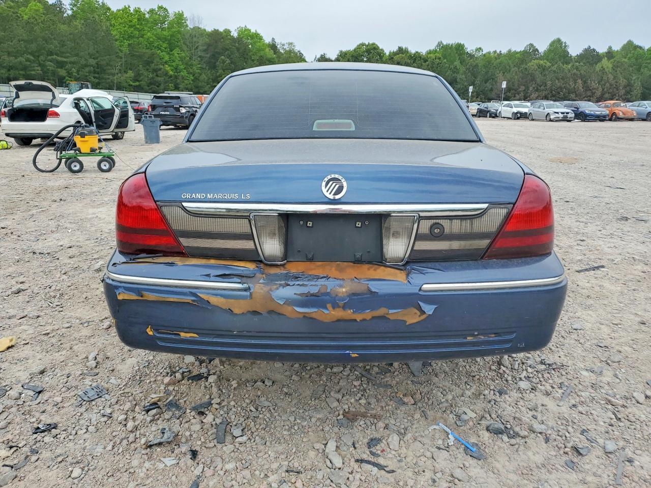 2011 Mercury Grand Marquis Ls - Фото 6