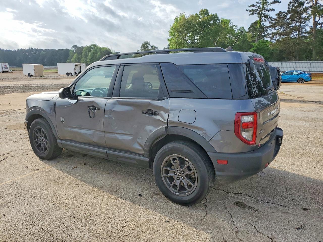 2022 Ford Bronco Sport Big Bend - Image 2
