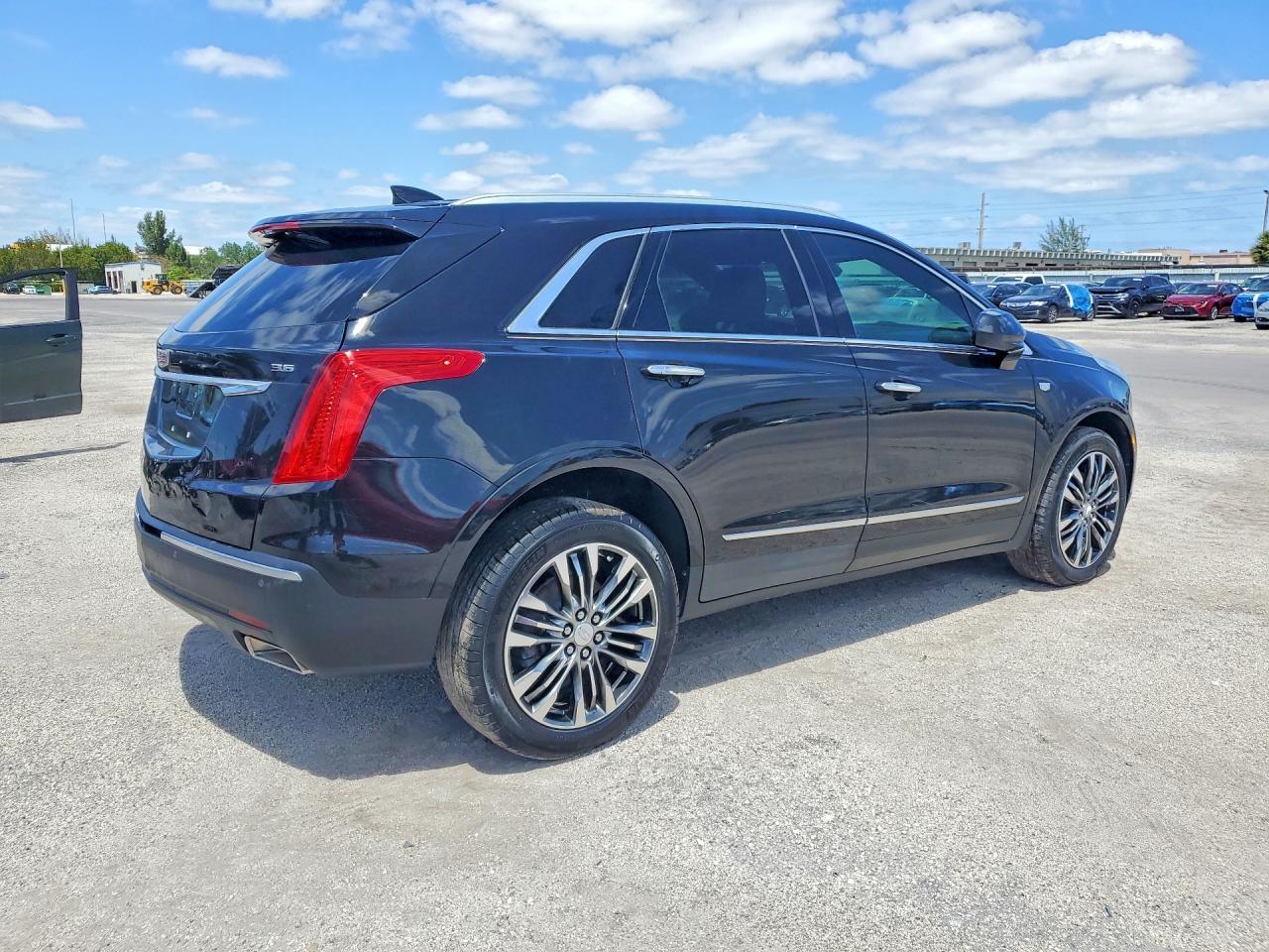 2018 Cadillac Xt5 Premium Luxury - Фото 3