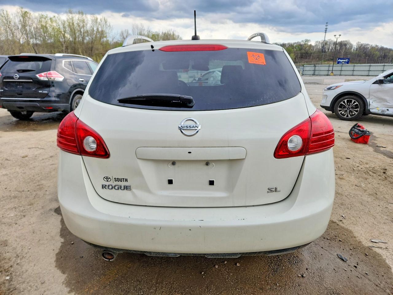 2009 Nissan Rogue S - Фото 6