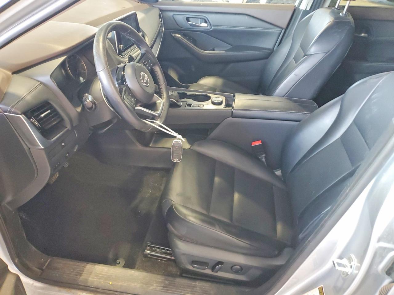 2023 Nissan Rogue Sv - Image 7