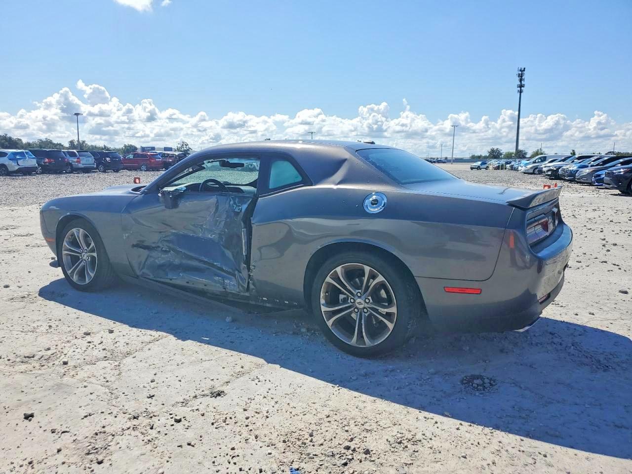 2021 Dodge Challenger R - Image 2
