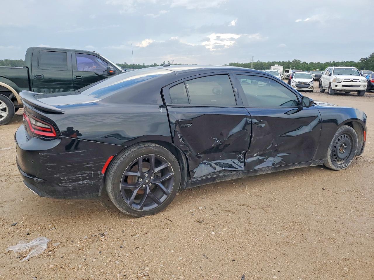 2021 Dodge Charger Sxt - Фото 3