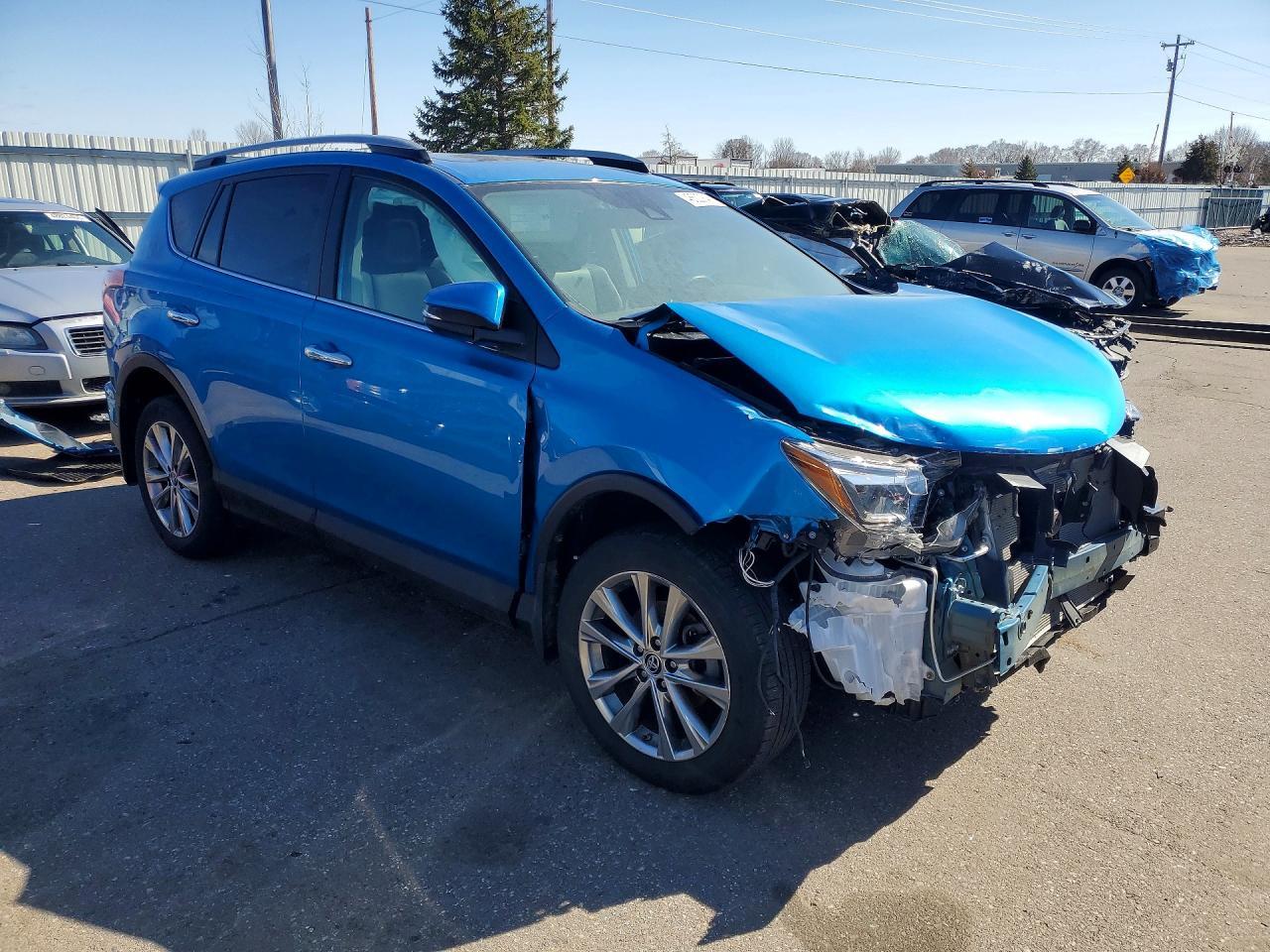 2017 Toyota Rav4 Limited - Image 4