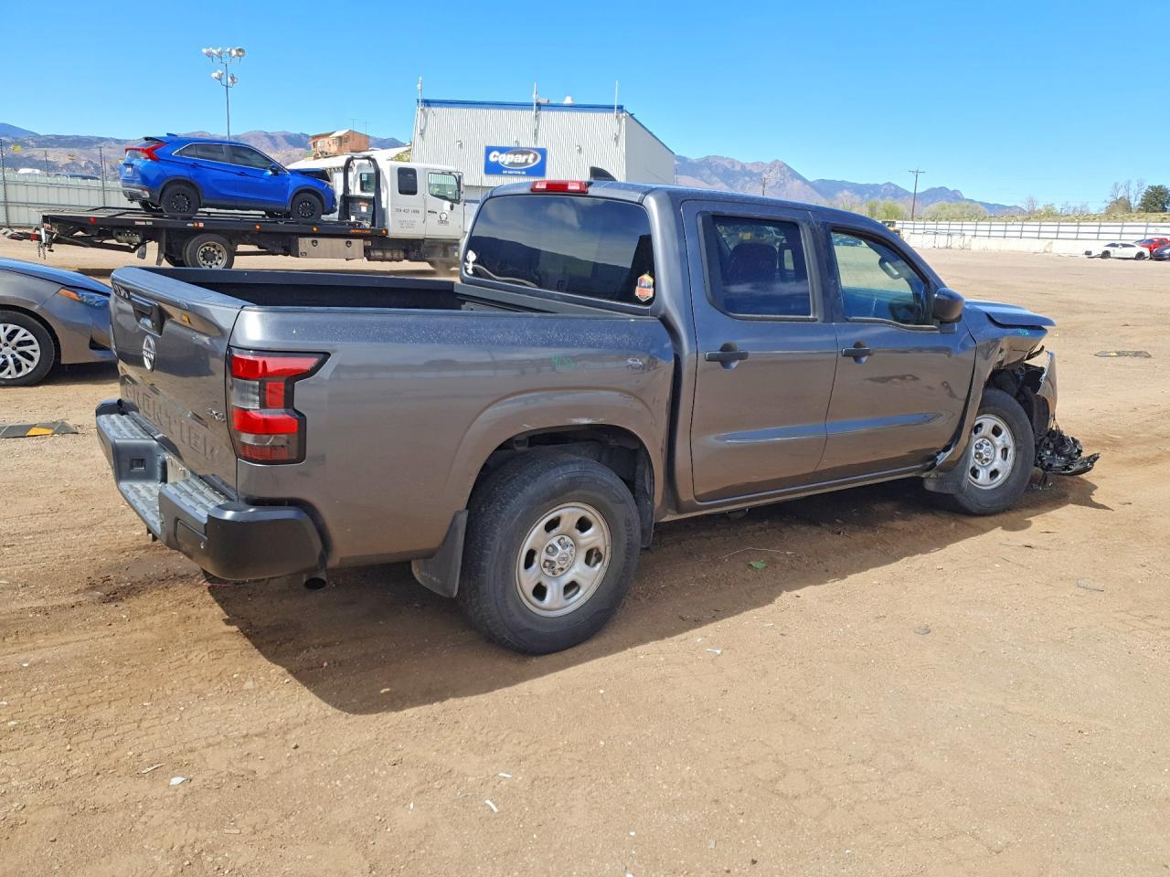 2022 Nissan Frontier S - Image 3