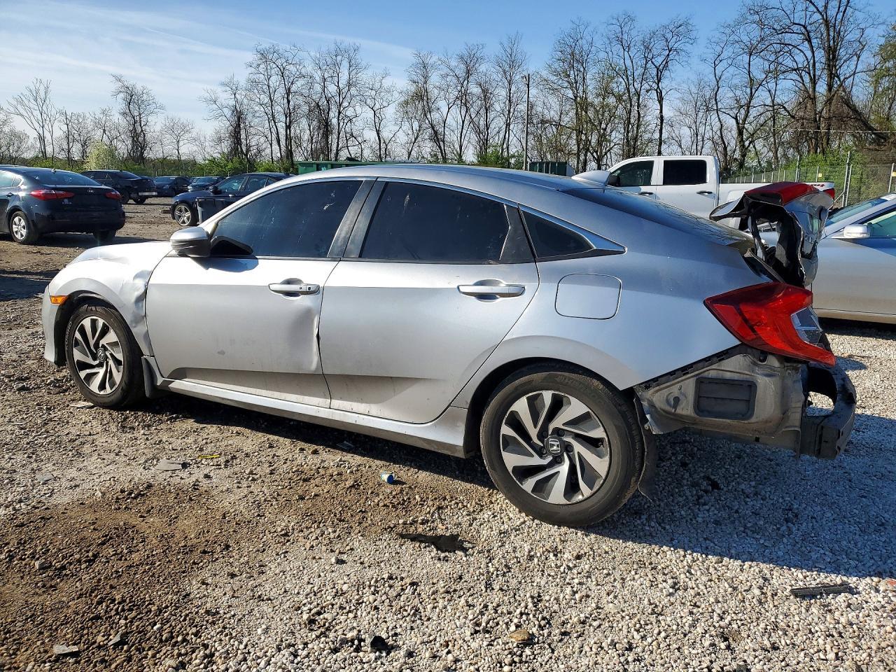2018 Honda Civic Ex - Фото 2