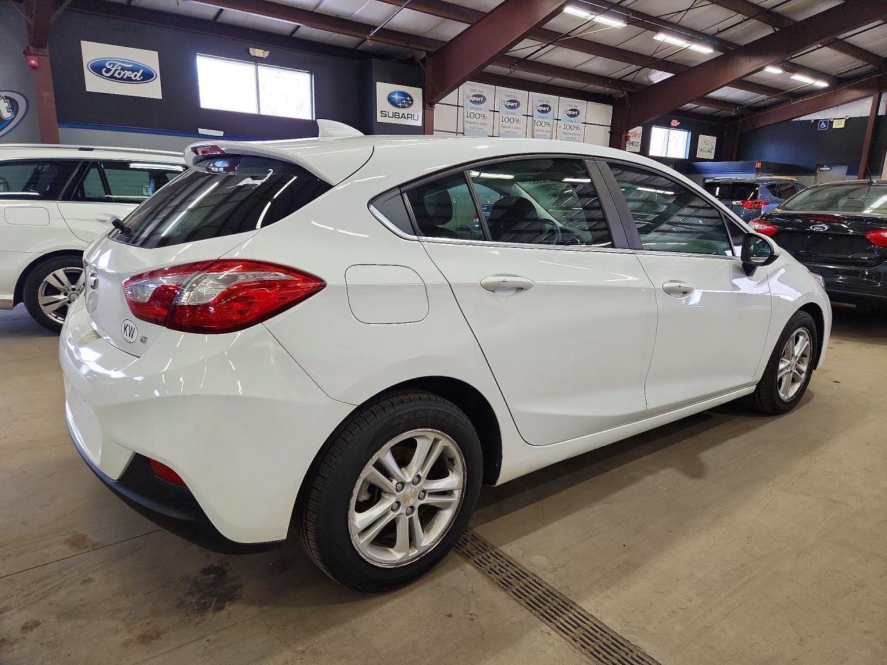 2018 Chevrolet Cruze Lt - Фото 3