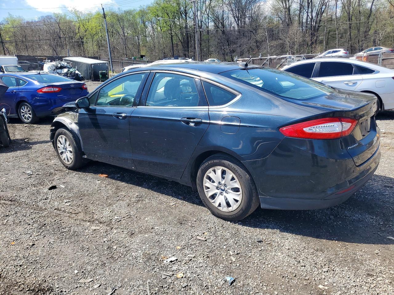 2014 Ford Fusion S - Image 2
