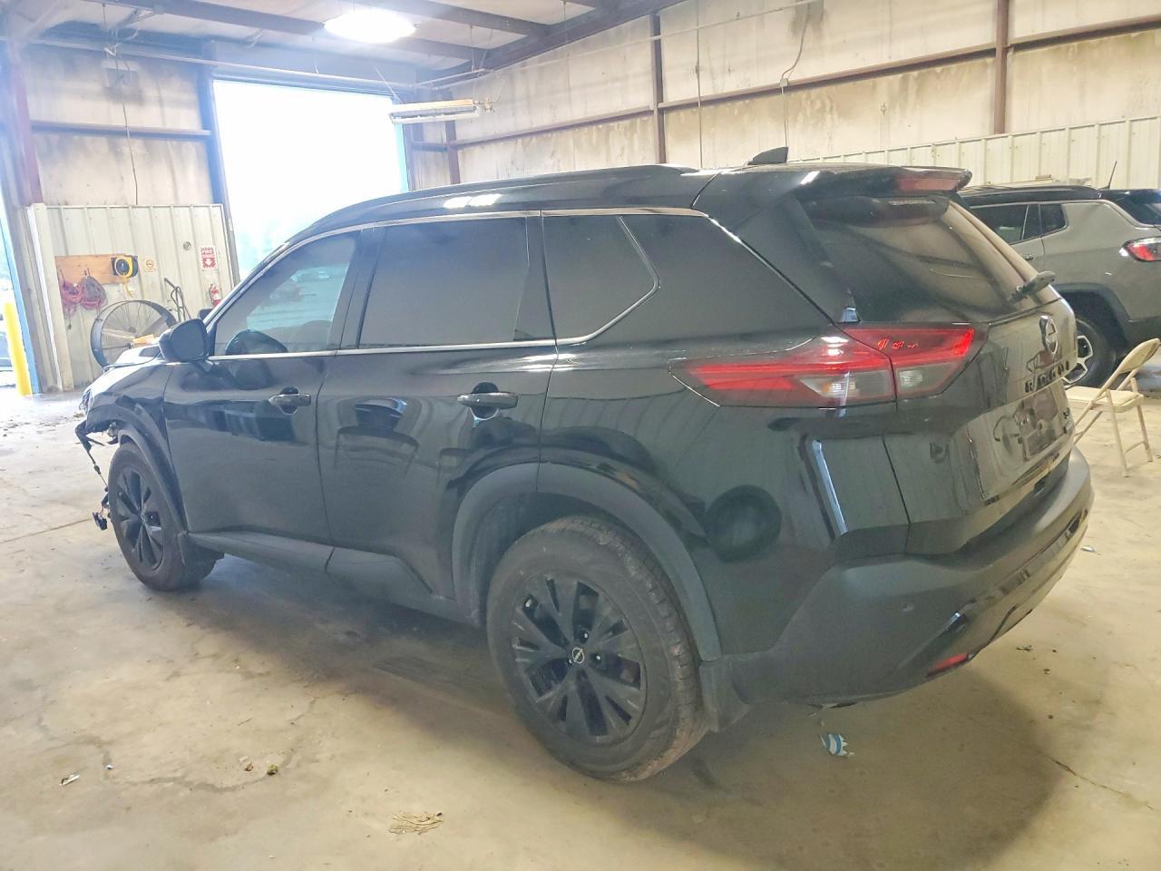 2023 Nissan Rogue Sv - Фото 2