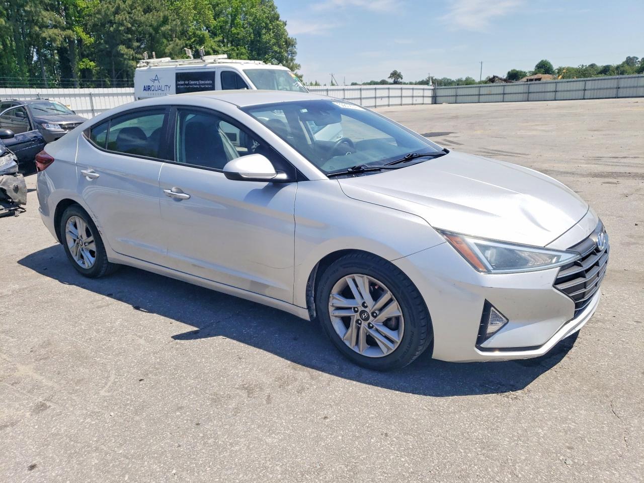 2020 Hyundai Elantra Sel - Image 4