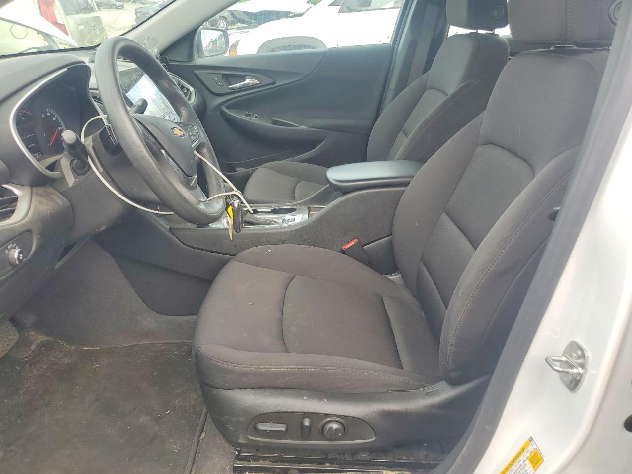 2023 Chevrolet Malibu Ls - Фото 7