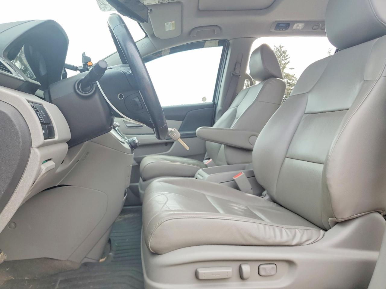 2013 Honda Odyssey Exl - Image 7