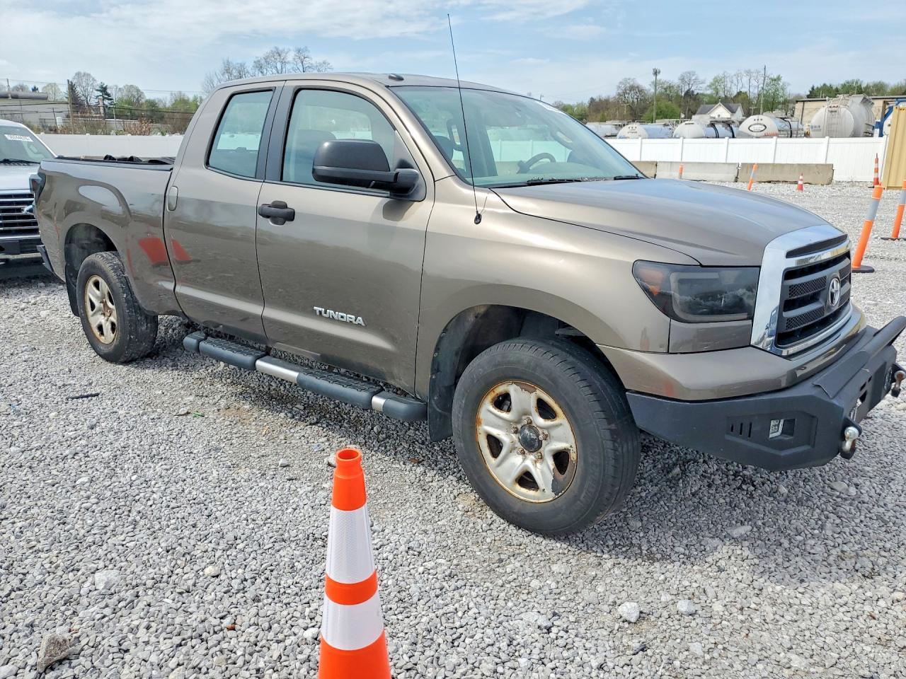 2010 Toyota Tundra Double Cab Sr5 - Фото 4