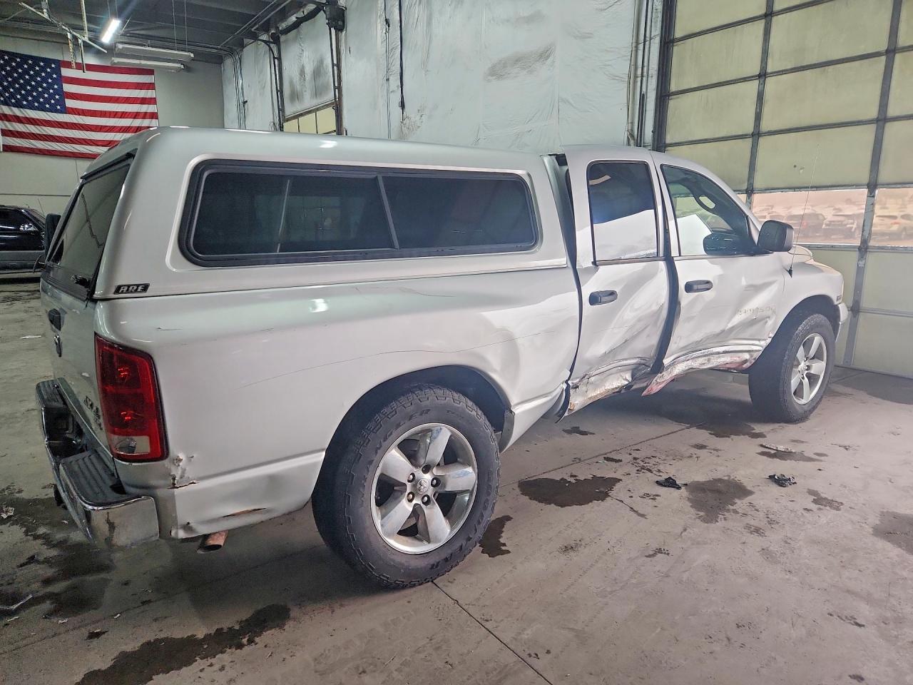 2005 Dodge Ram 1500 St - Фото 3