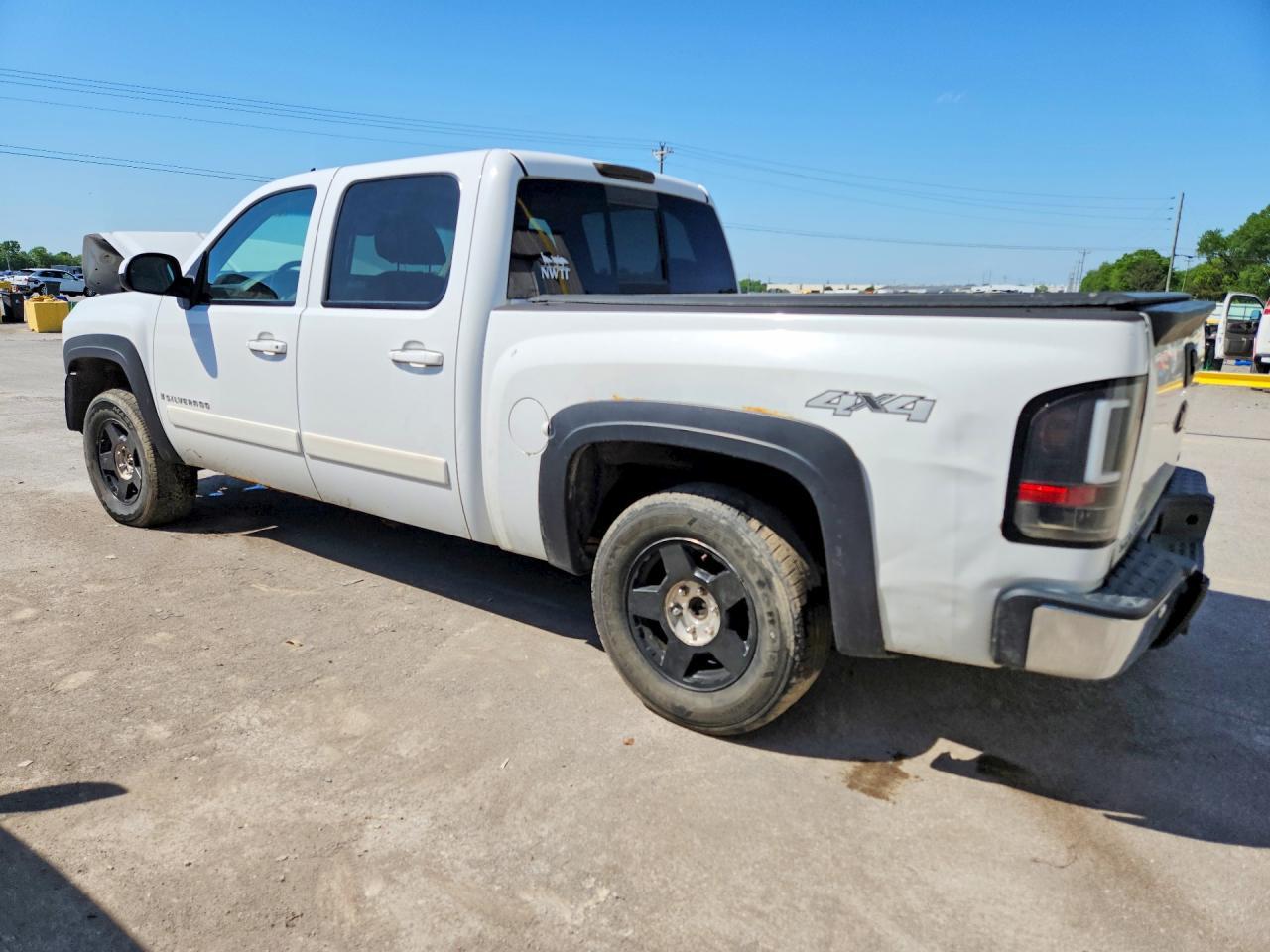 2007 Chevrolet Silverado K1500 Crew Cab - Фото 2