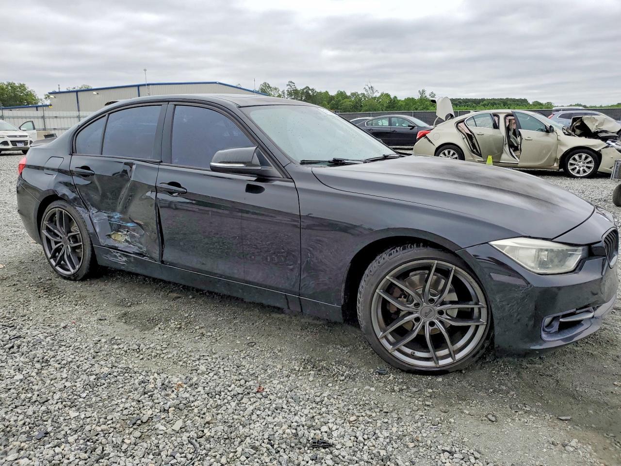 2014 BMW 328 I - Image 4