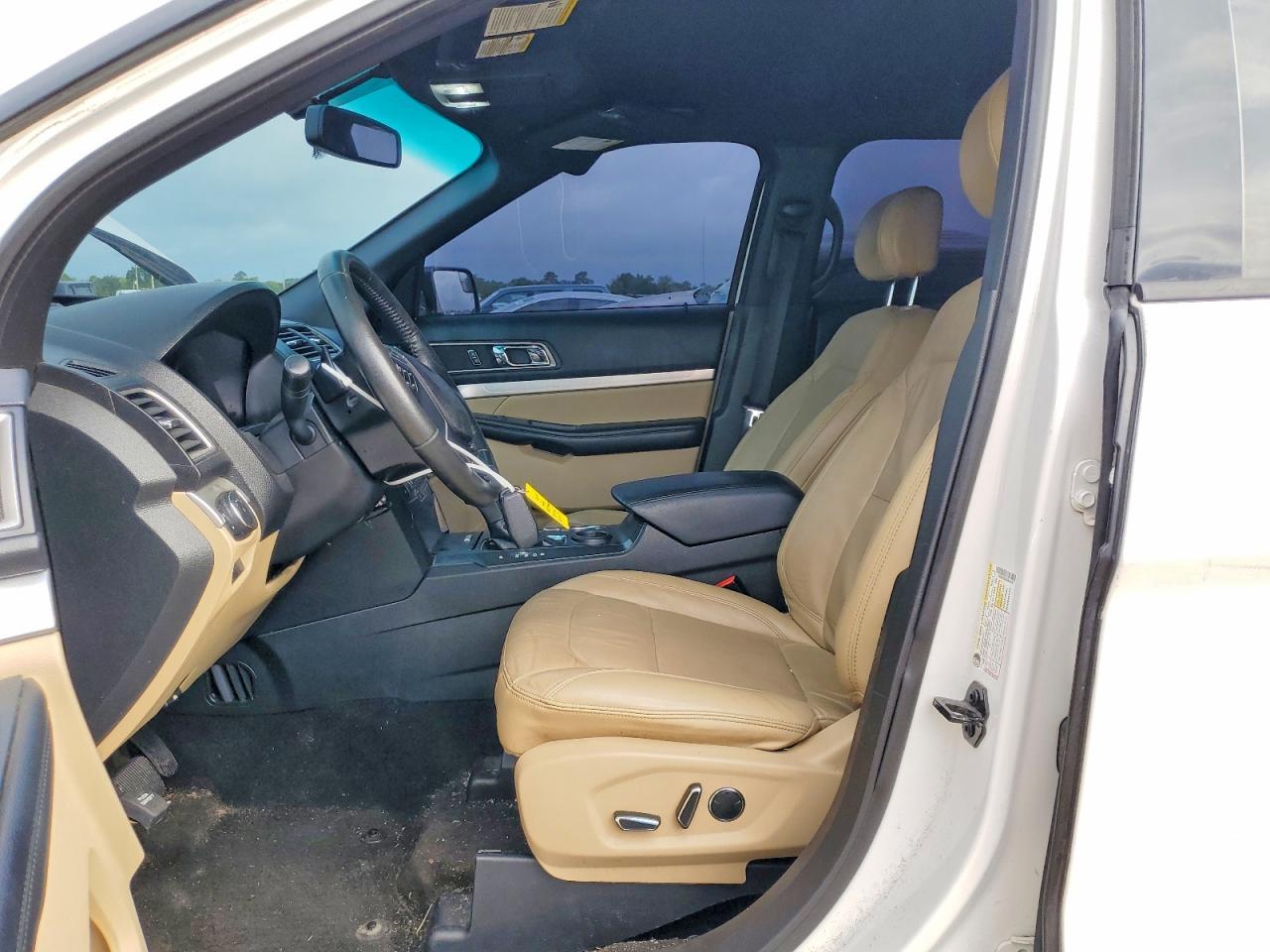 2016 Ford Explorer Xlt - Image 7