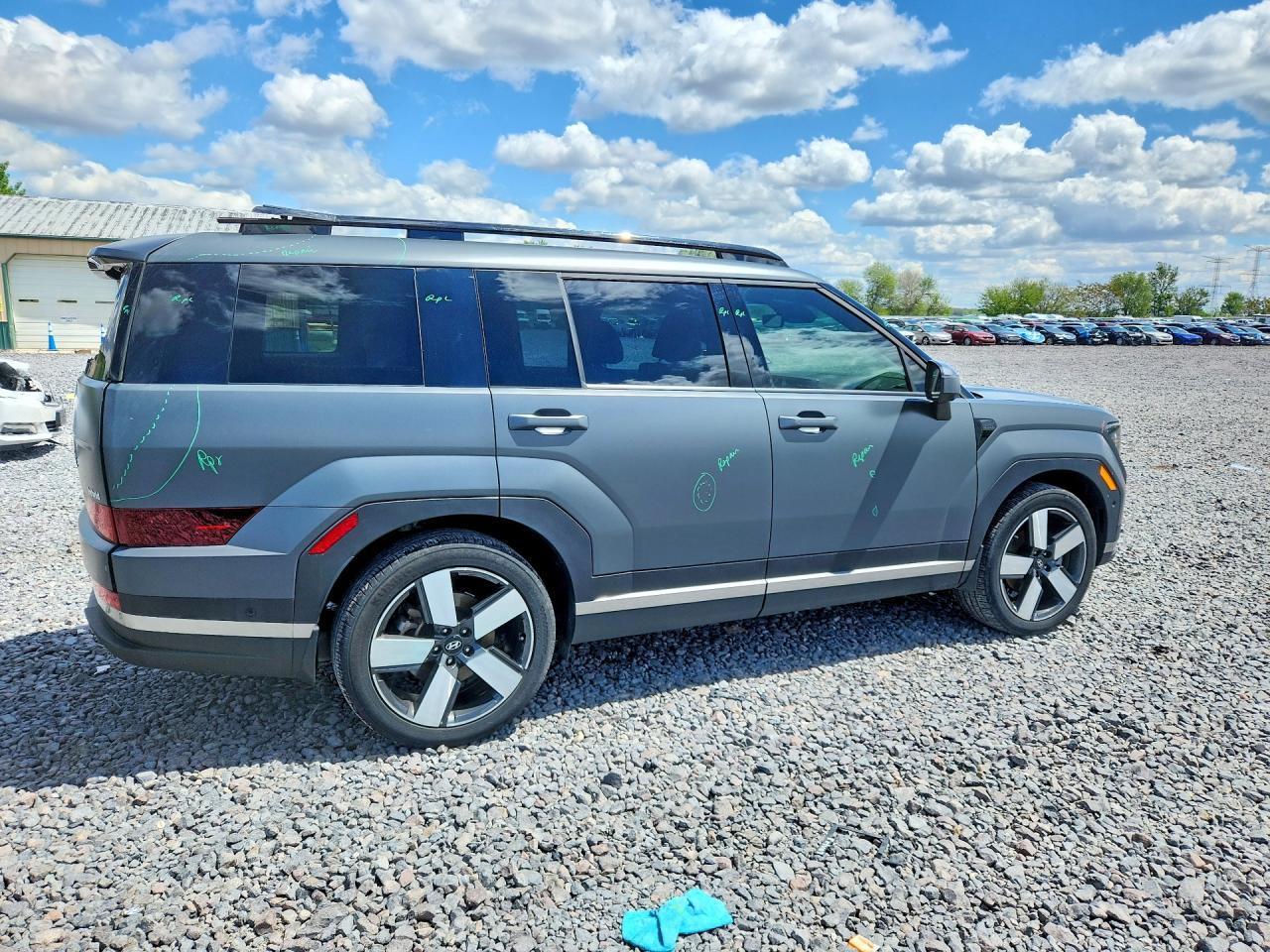 2024 Hyundai Santa Fe Limited - Image 3