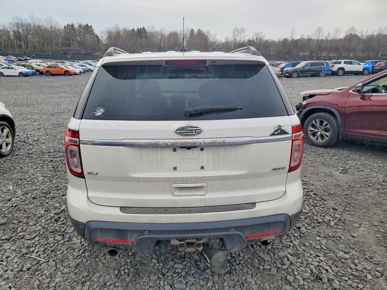 2014 Ford Explorer Xlt - Фото 6