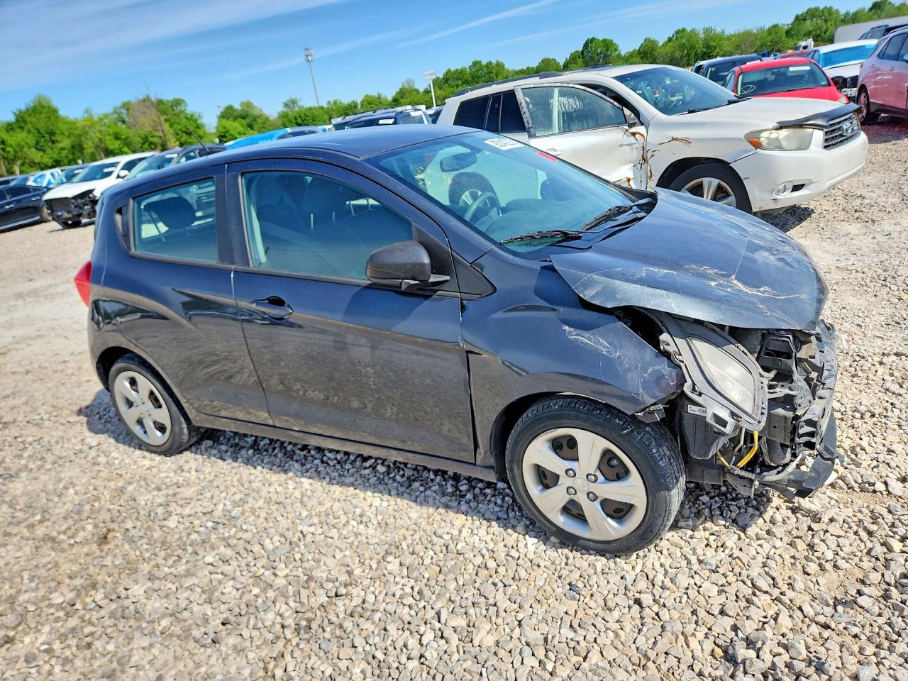 2019 Chevrolet Spark Ls - Фото 4
