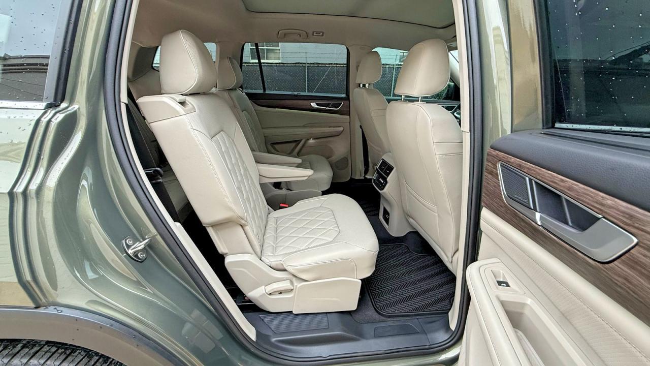 2025 Volkswagen Atlas Sel Premium R-Line - Фото 6