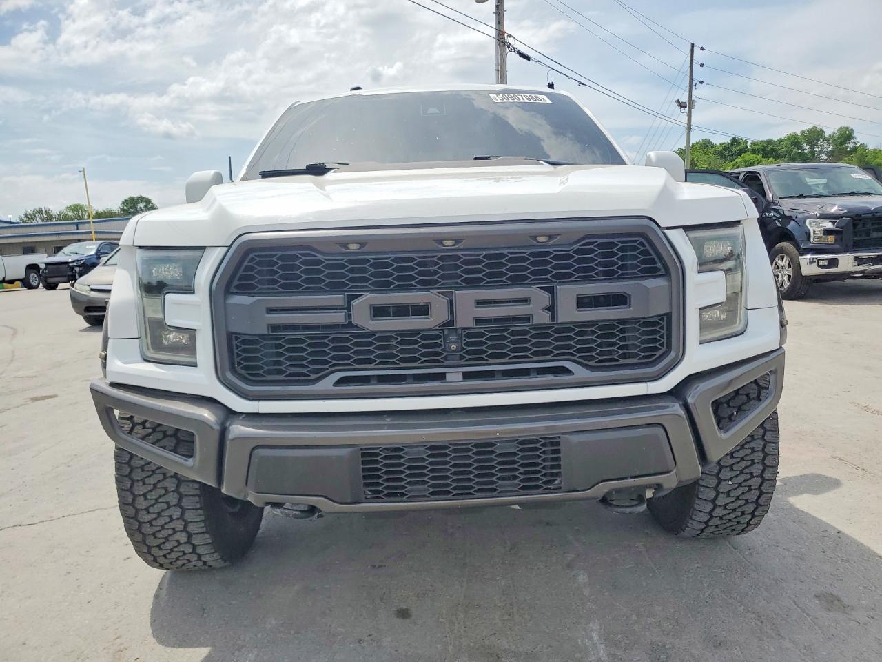 2017 Ford F150 Raptor - Image 5