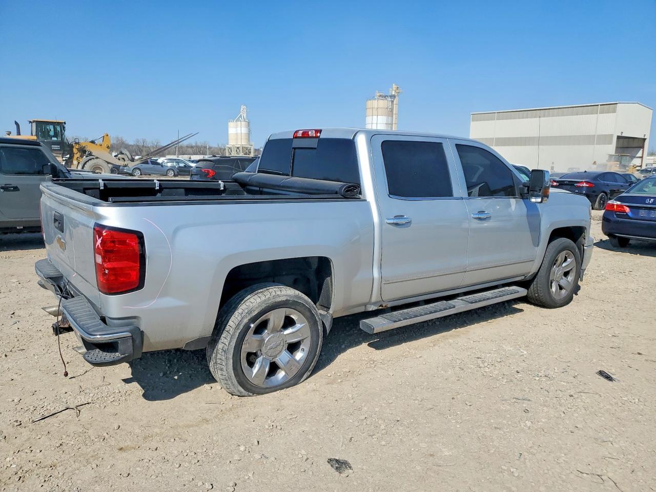 2015 Chevrolet Silverado K1500 Ltz - Фото 3