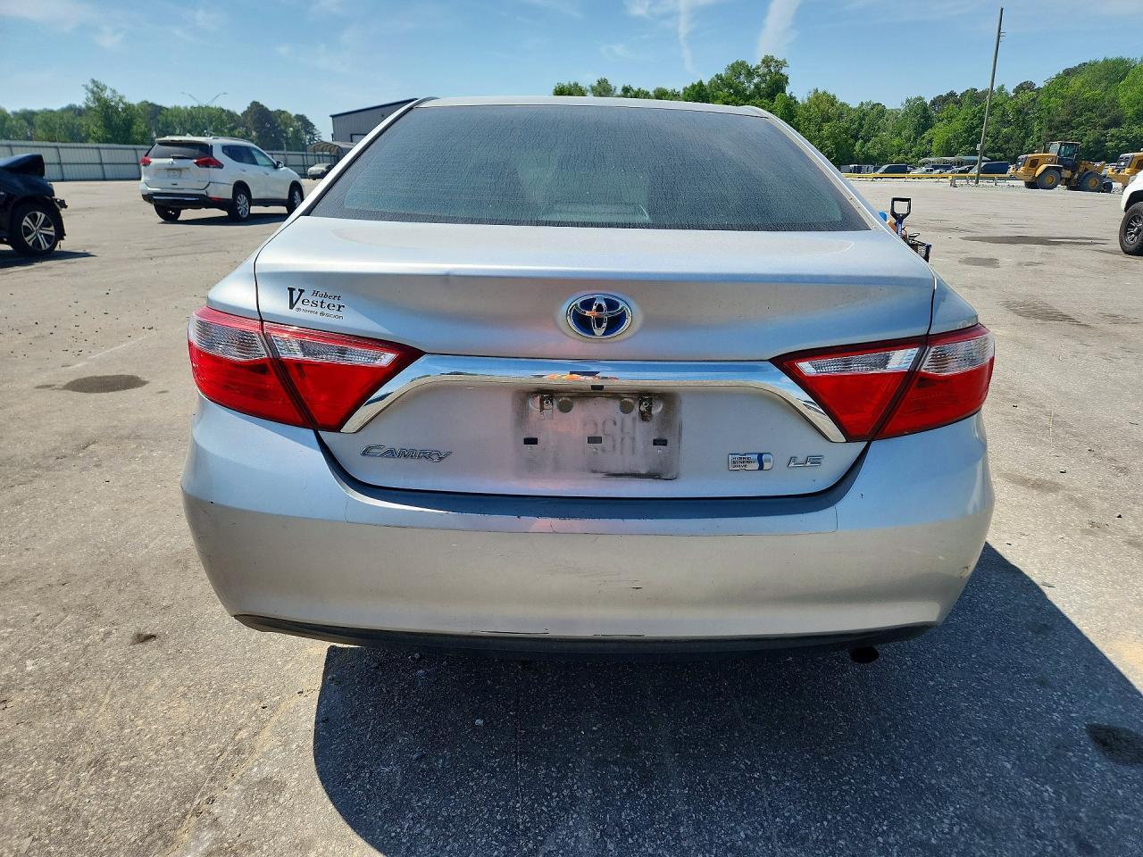 2015 Toyota Camry Hybrid Le - Фото 6