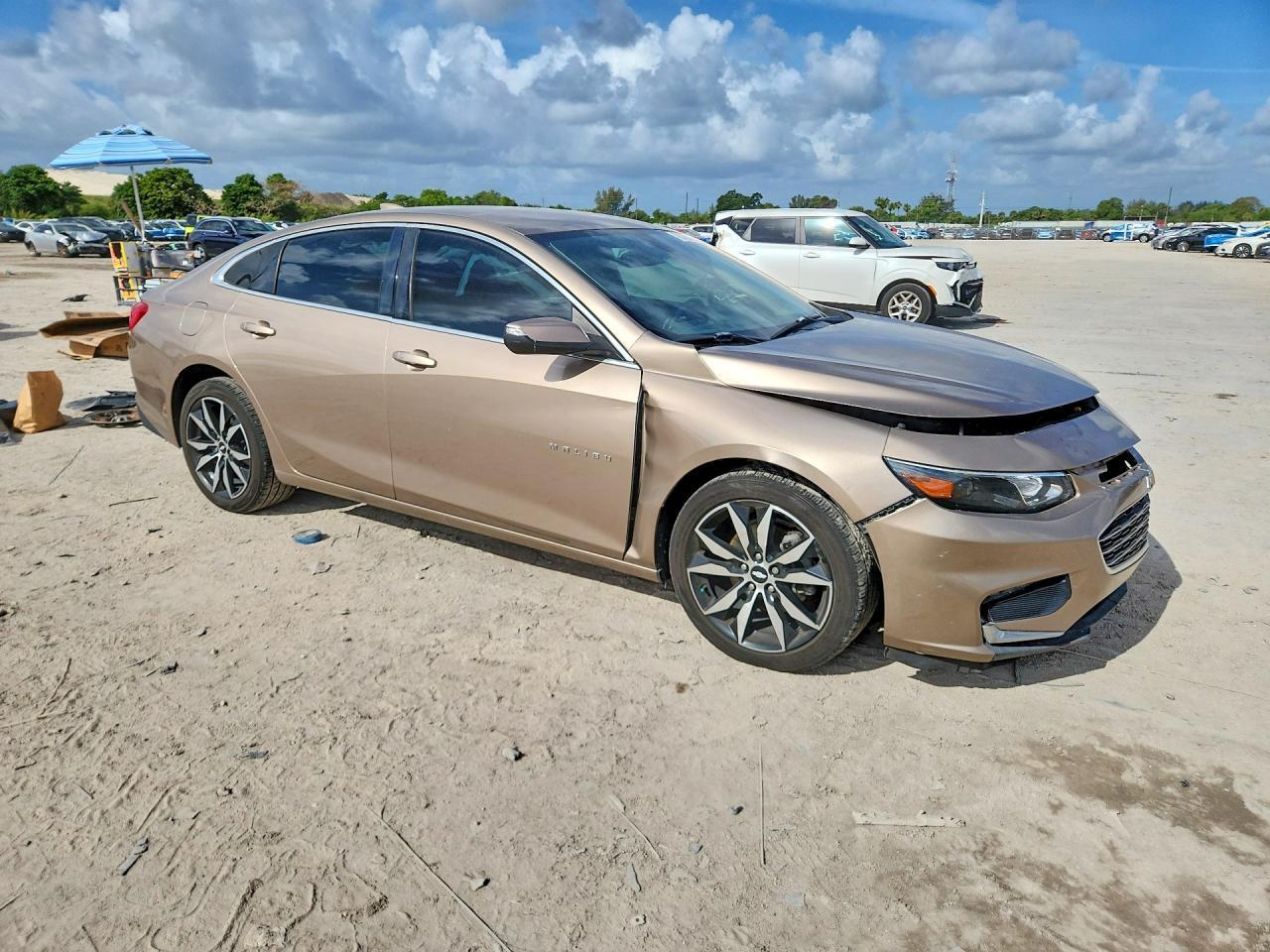 2018 Chevrolet Malibu Lt - Image 4