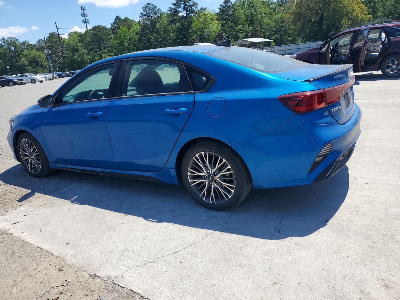 2022 Kia Forte Gt Line - Image 2