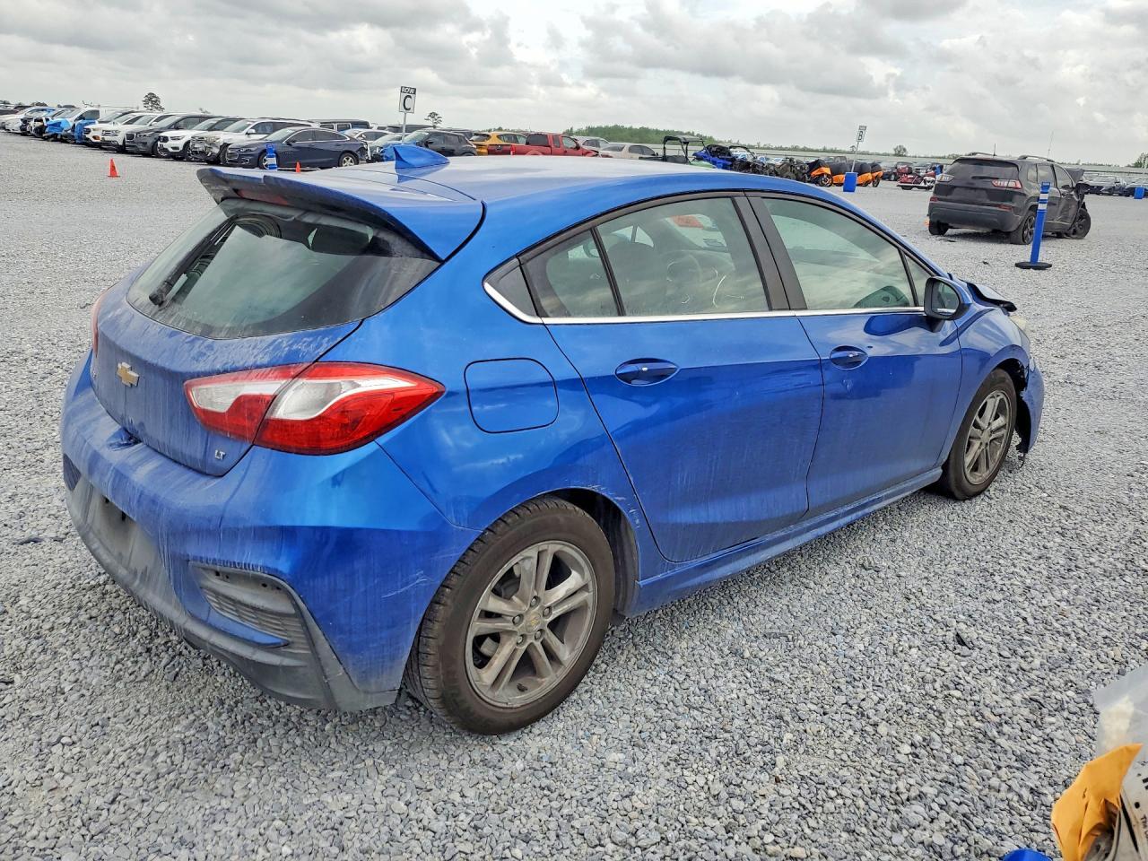 2017 Chevrolet Cruze Lt - Фото 3