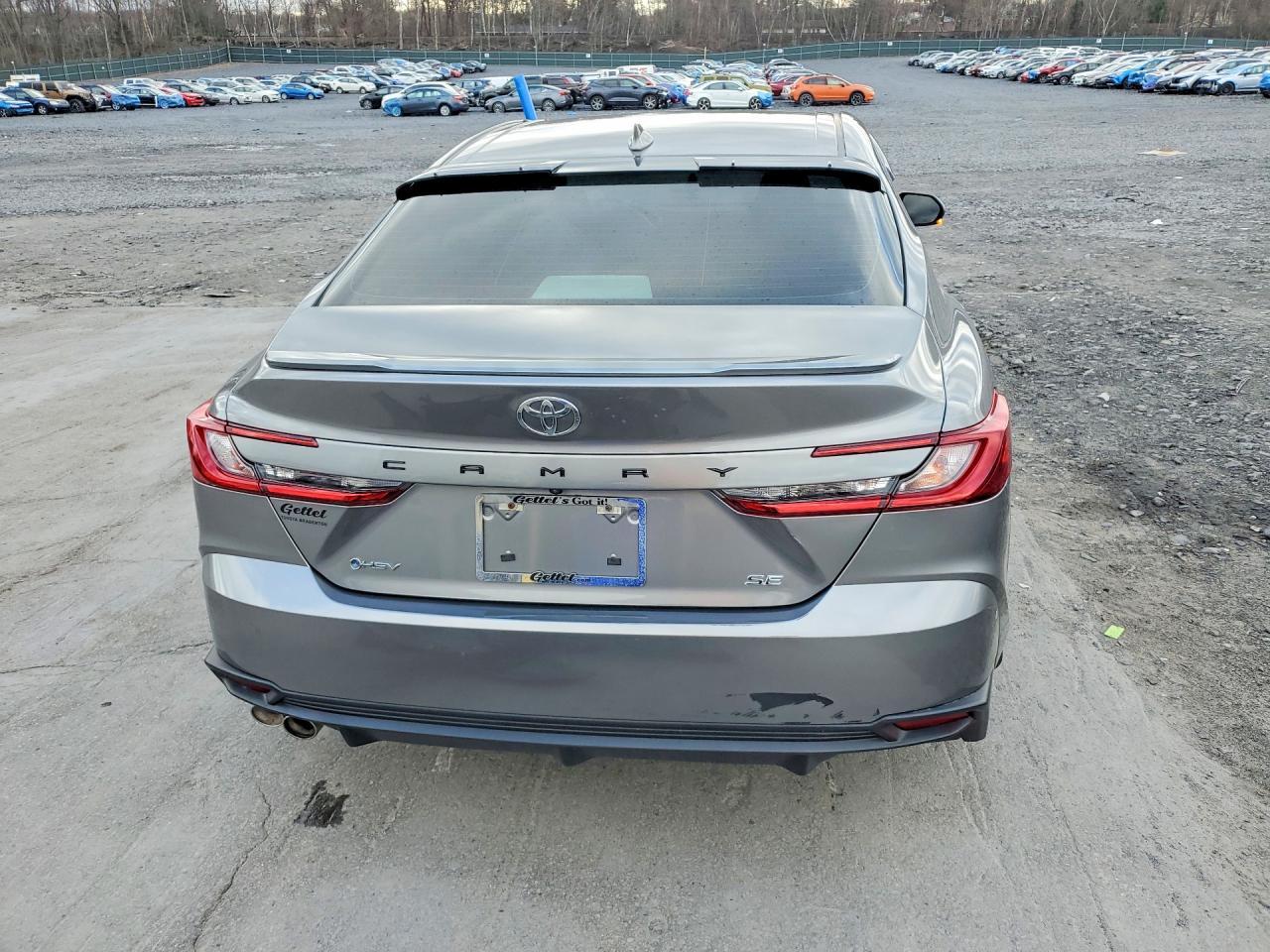 2025 Toyota Camry Se - Фото 6