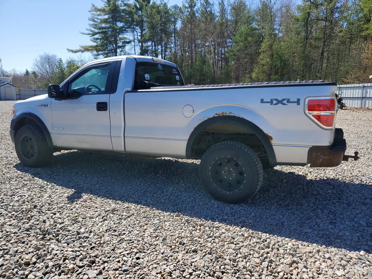 2012 Ford F150 - Фото 2