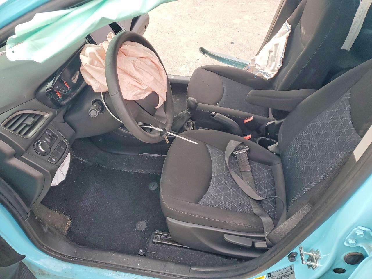 2022 Chevrolet Spark Ls - Фото 7