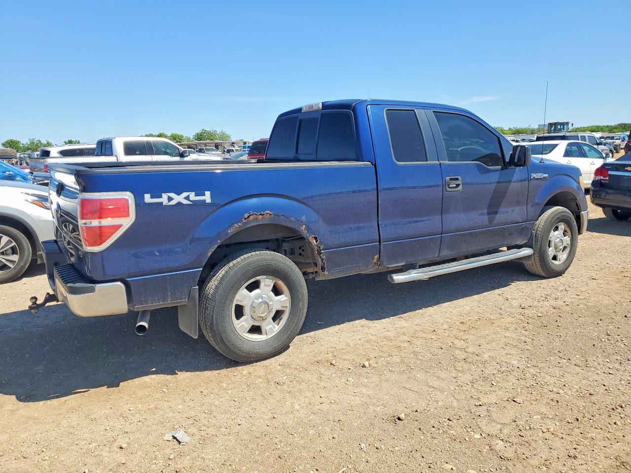 2010 Ford F150 Super Cab - Image 3