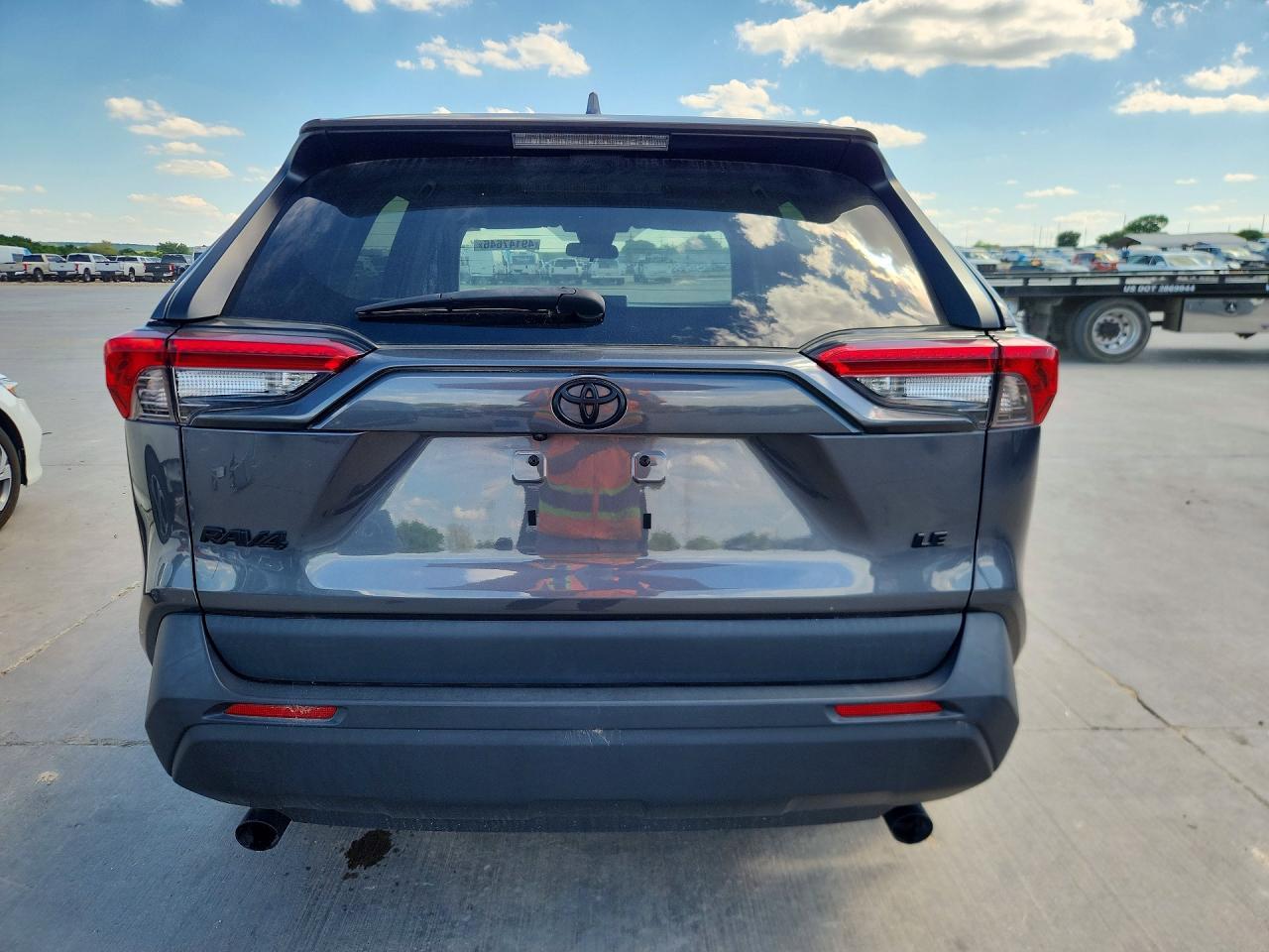 2023 Toyota Rav4 Le - Фото 6