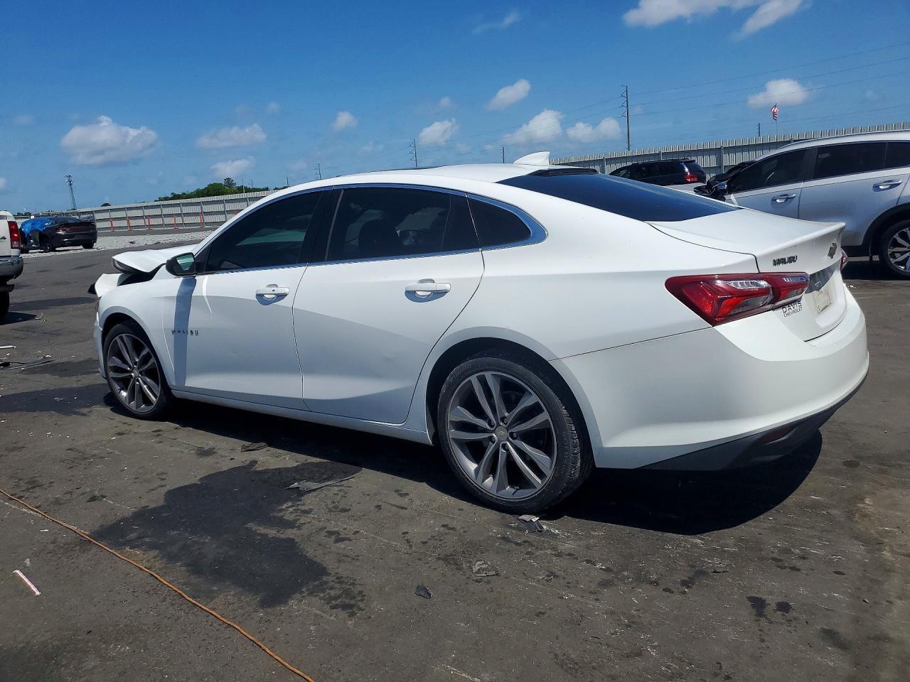 2022 Chevrolet Malibu Lt - Фото 2