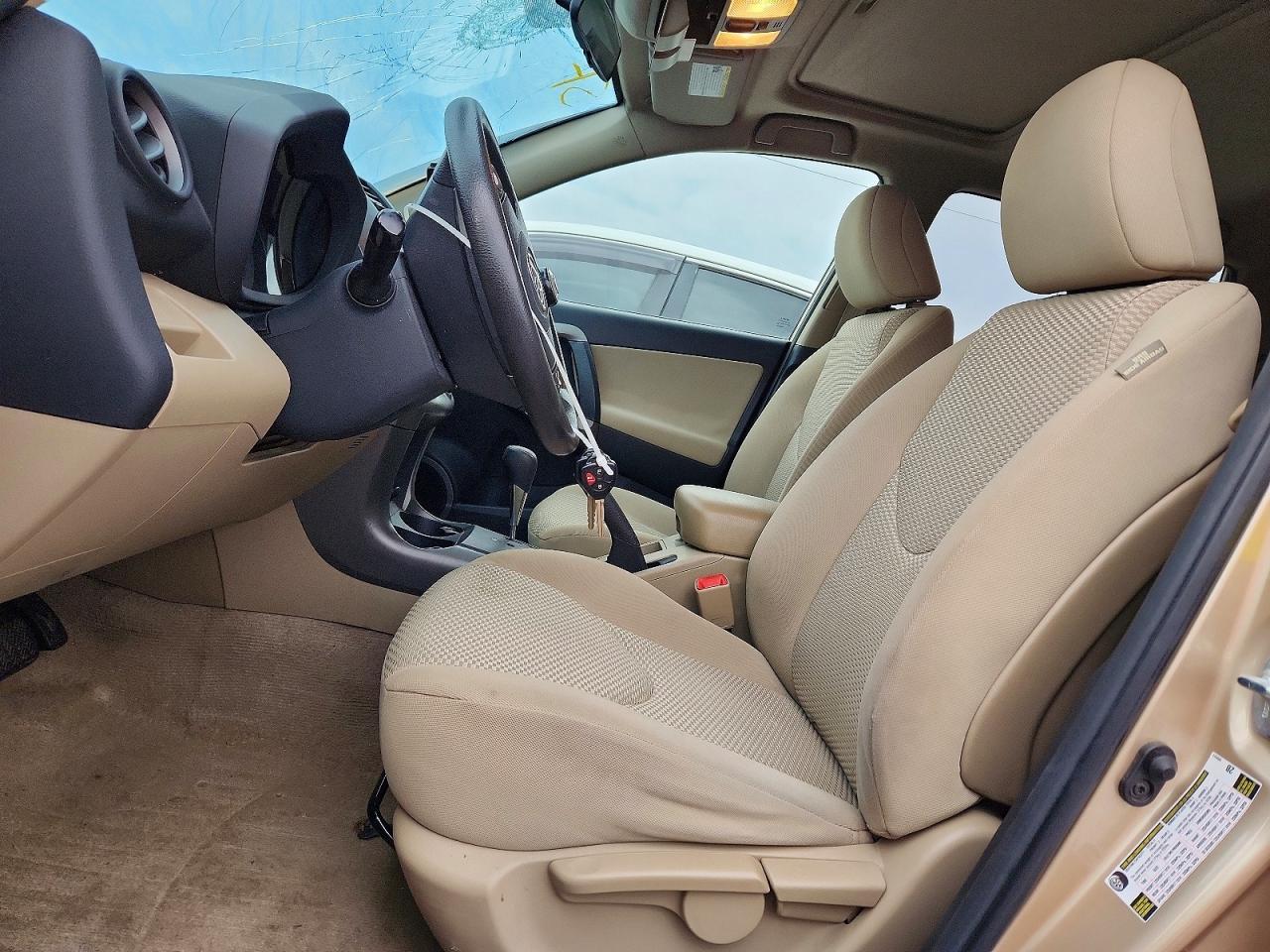 2011 Toyota Rav4 Base - Фото 7