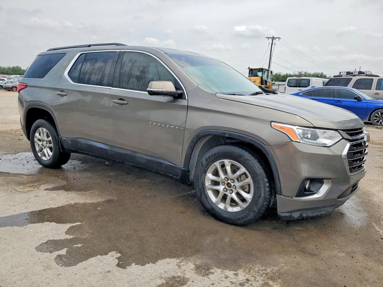 2019 Chevrolet Traverse Lt - Image 4