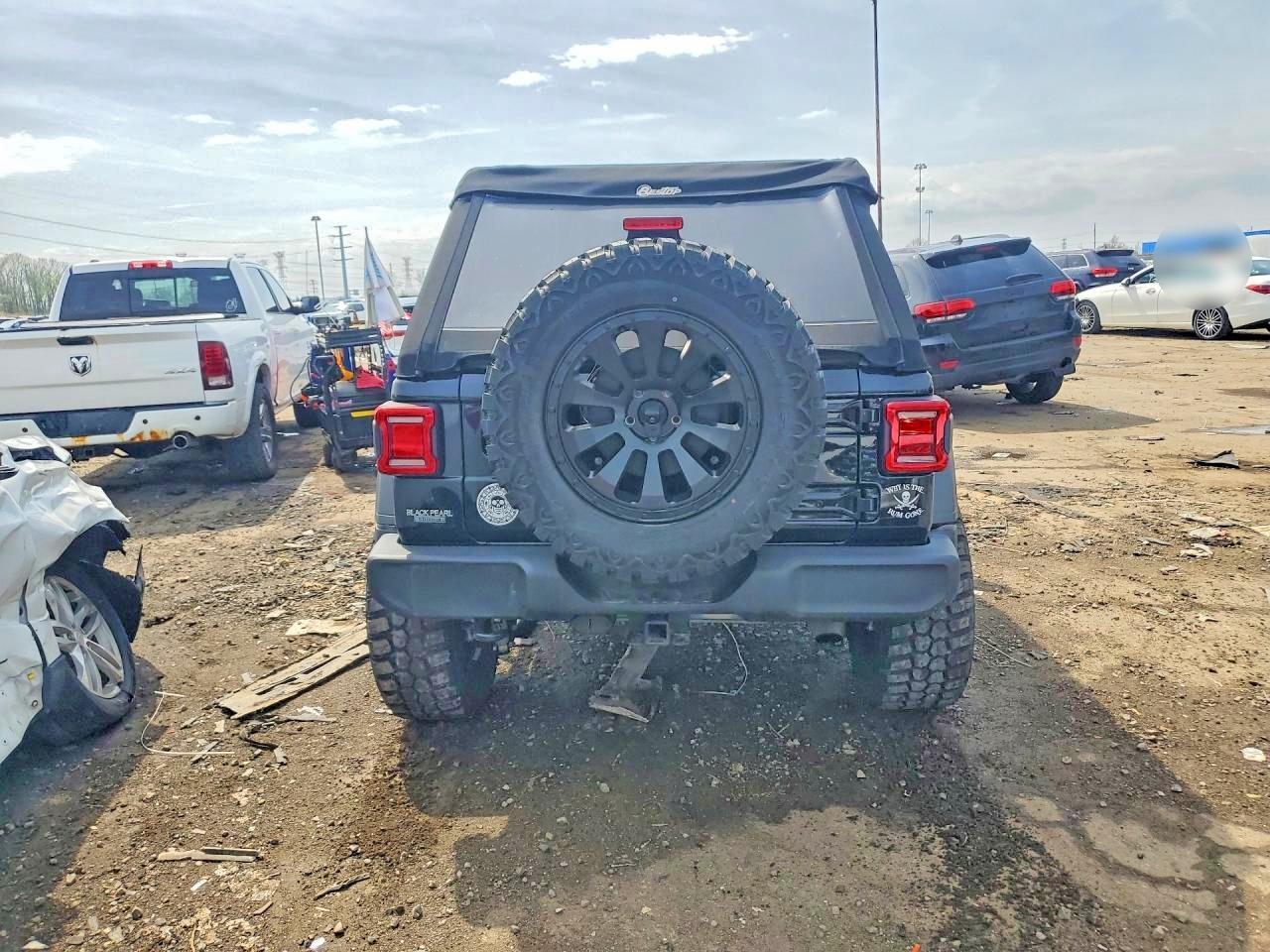 2023 Jeep Wrangler Sport - Image 6