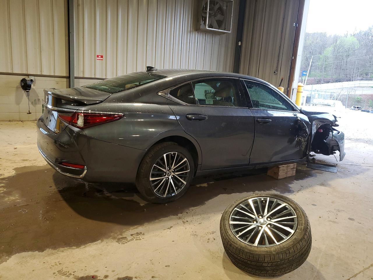 2024 Lexus Es 300H Base - Фото 3