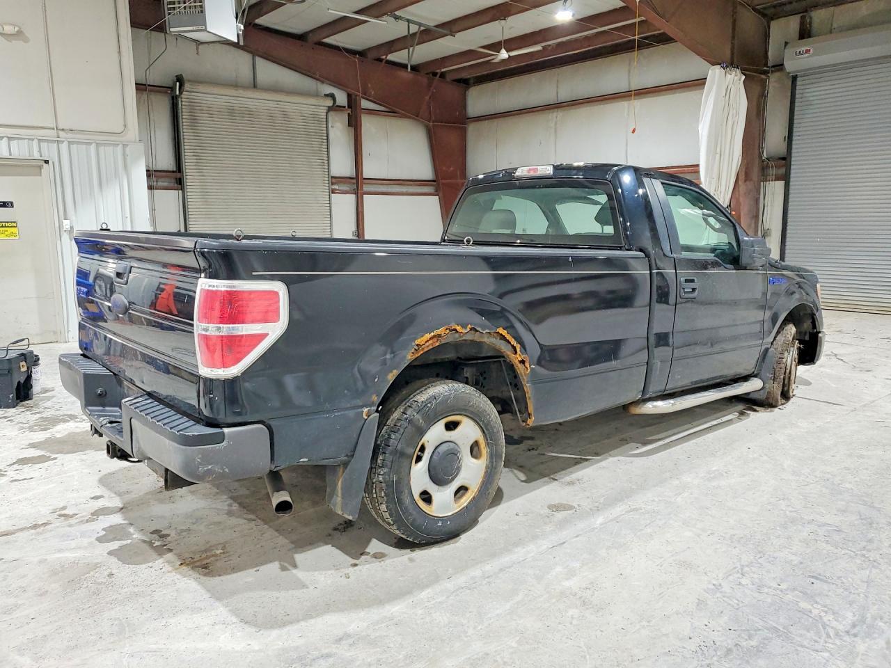 2009 Ford F150 - Фото 3