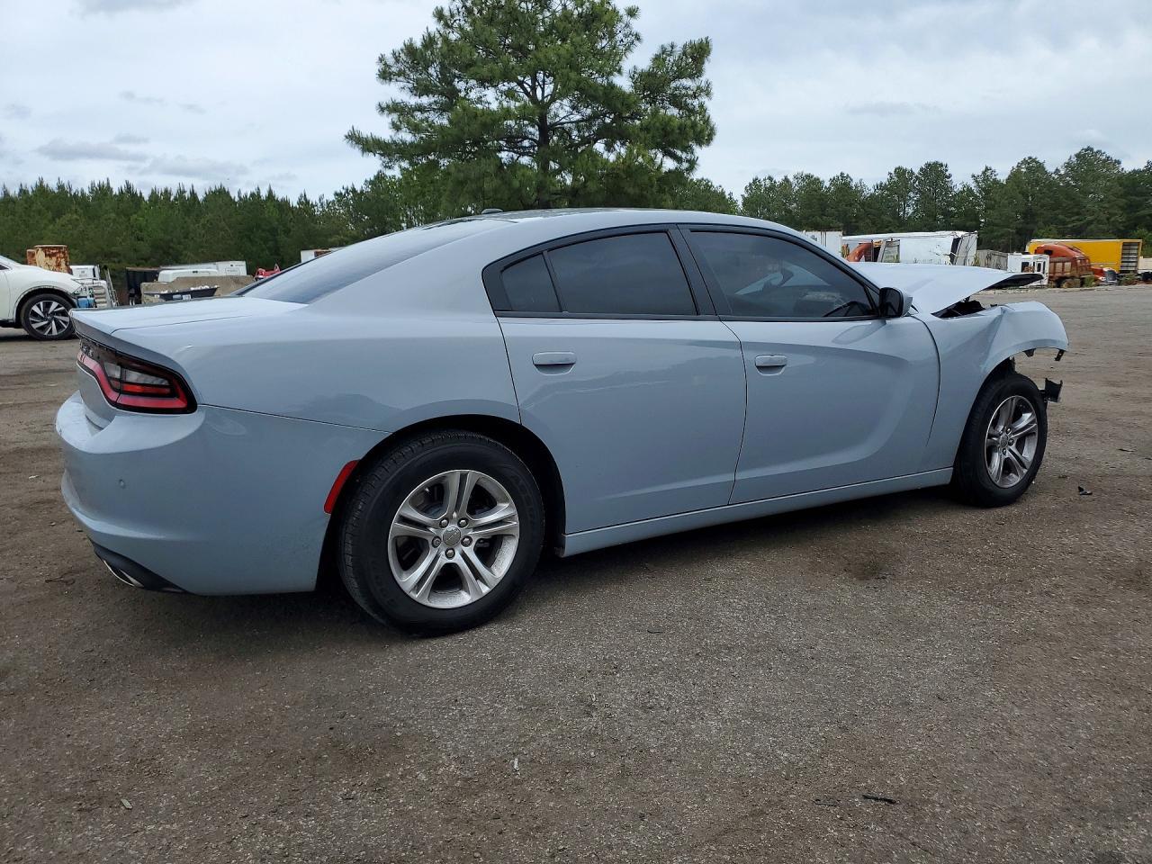 2022 Dodge Charger Sxt - Фото 3