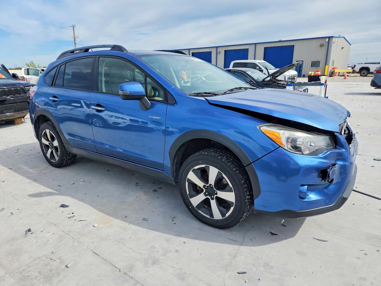 2014 Subaru Xv Crosstrek 2.0I Hybrid Touring - Image 4