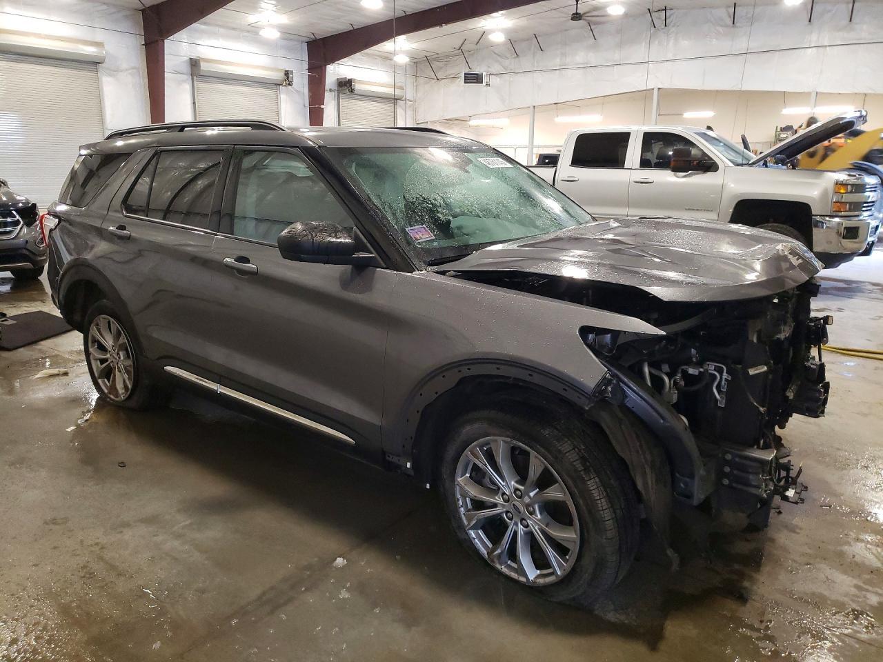 2021 Ford Explorer Xlt - Фото 4