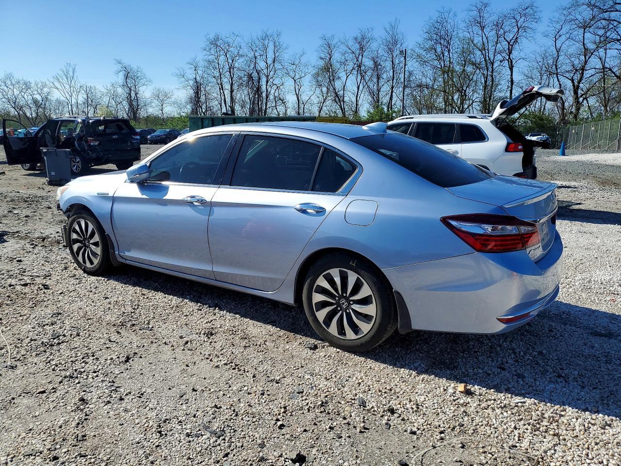 2017 Honda Accord Hybrid Exl - Image 2