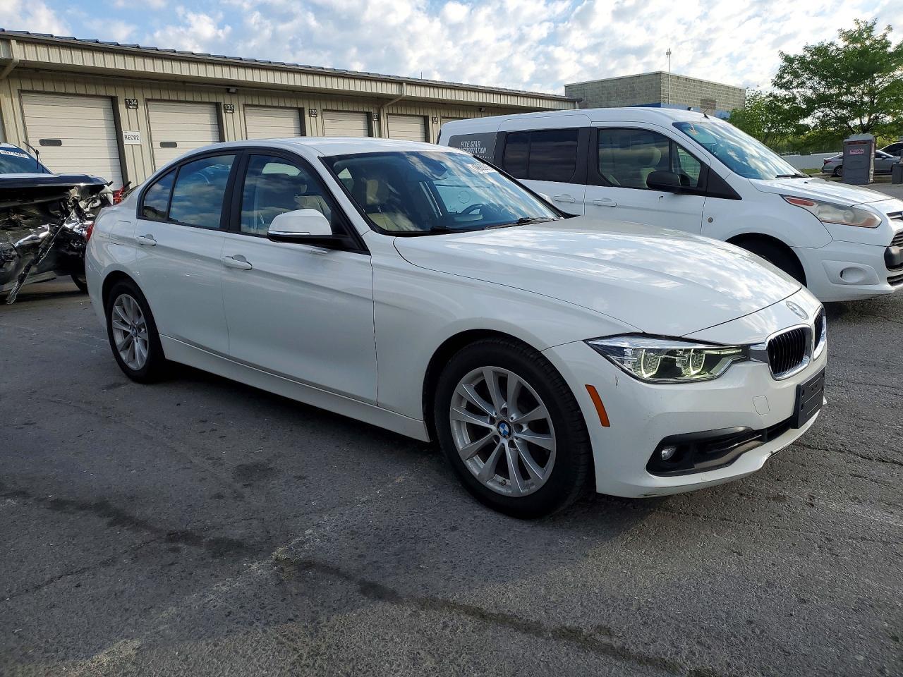 2018 BMW 320 Xi - Фото 4