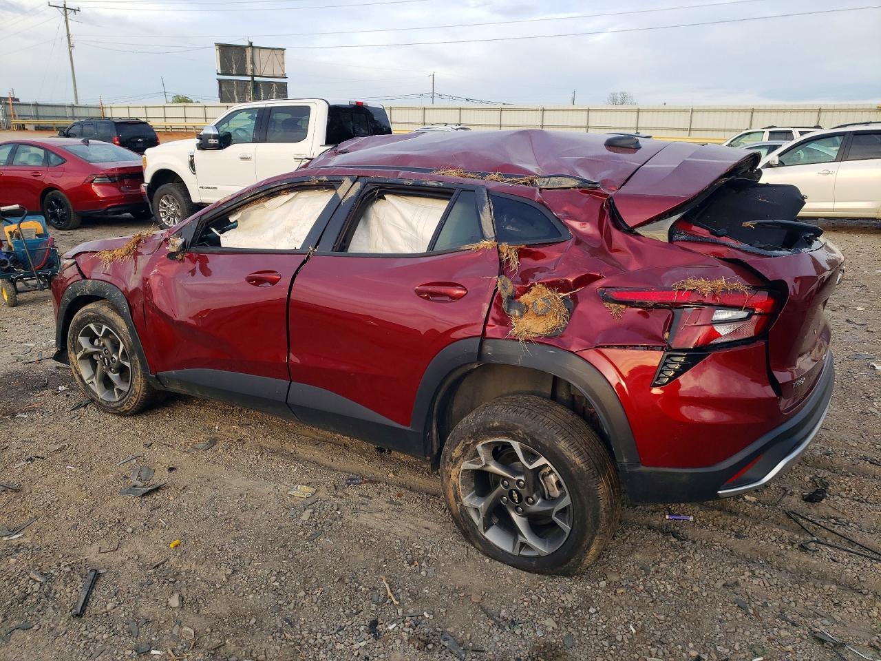 2025 Chevrolet Trax 1Lt - Фото 2