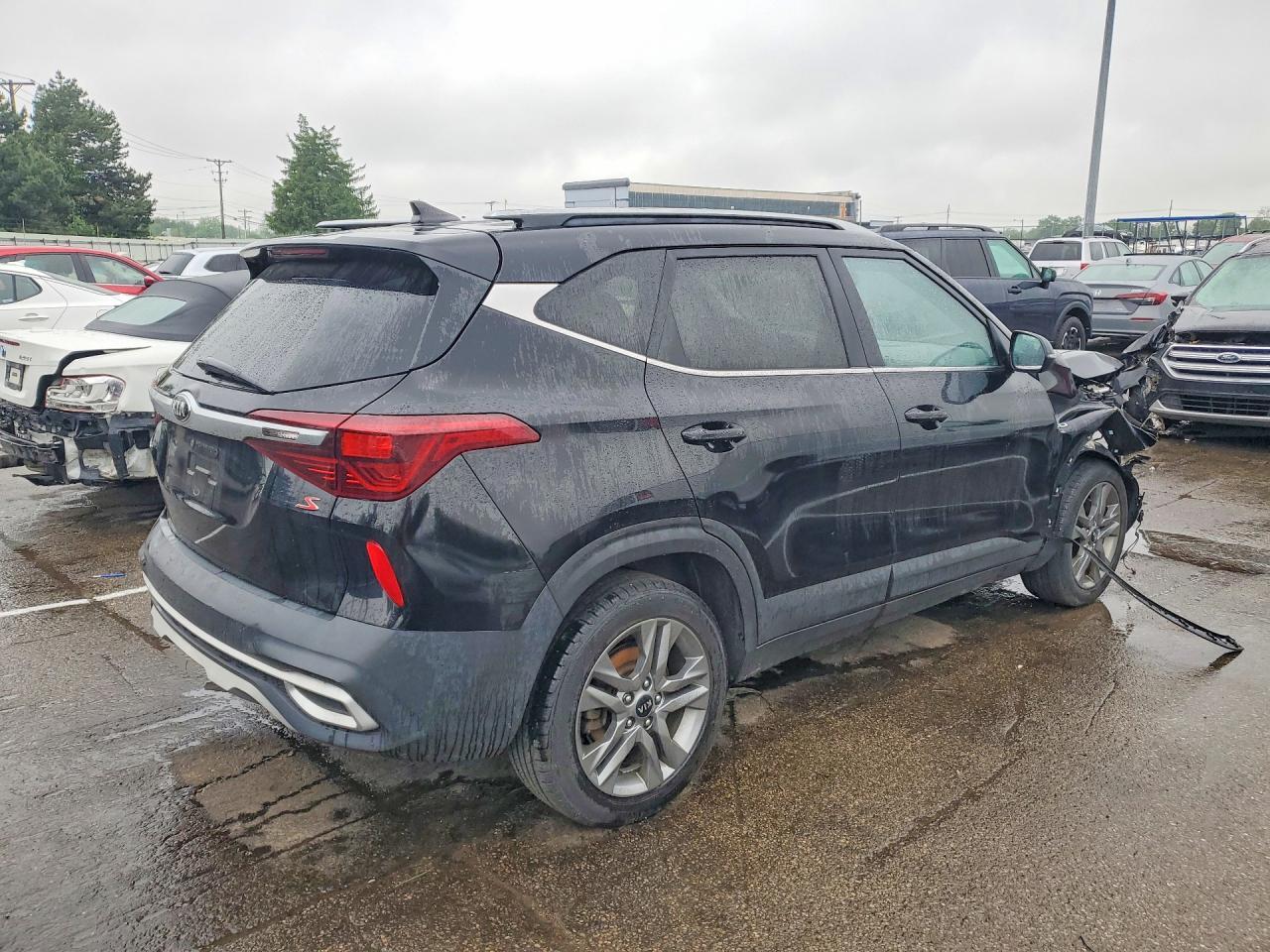 2021 Kia Seltos S - Image 3