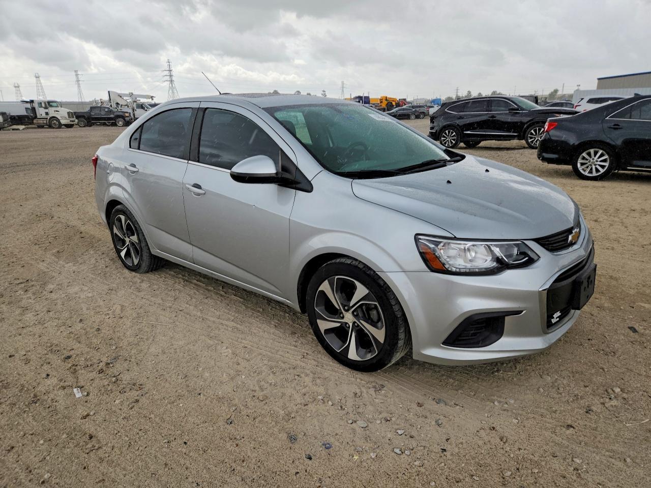 2020 Chevrolet Sonic Premier - Image 4